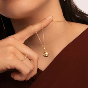 Hot SINGULARU Charm Bolita Glam Baño Oro