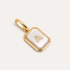 New SINGULARU Charm Personalizado Letter Nácar Baño Oro